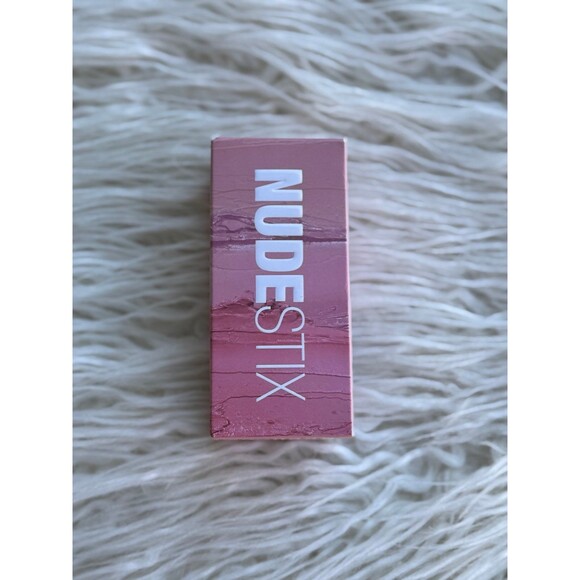 Nudestix Mini Pink Nude Blush 3 Piece Kit - Picture 3 of 9